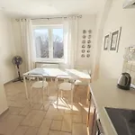 Central Apartments Helska
